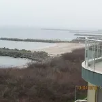 синият залив Pomorie
