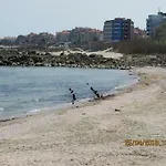 синият залив Appartamento Pomorie