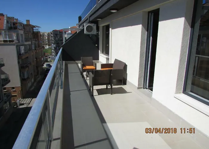 синият залив *